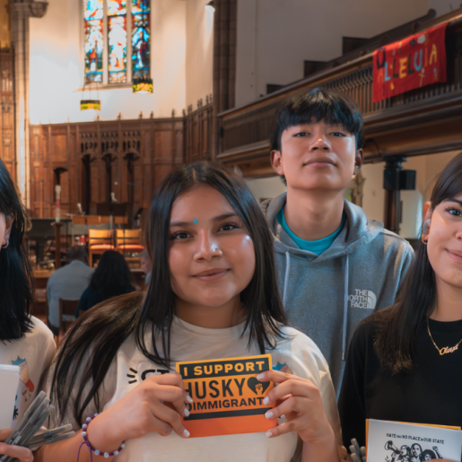 Students supporting Husky for Immigrants