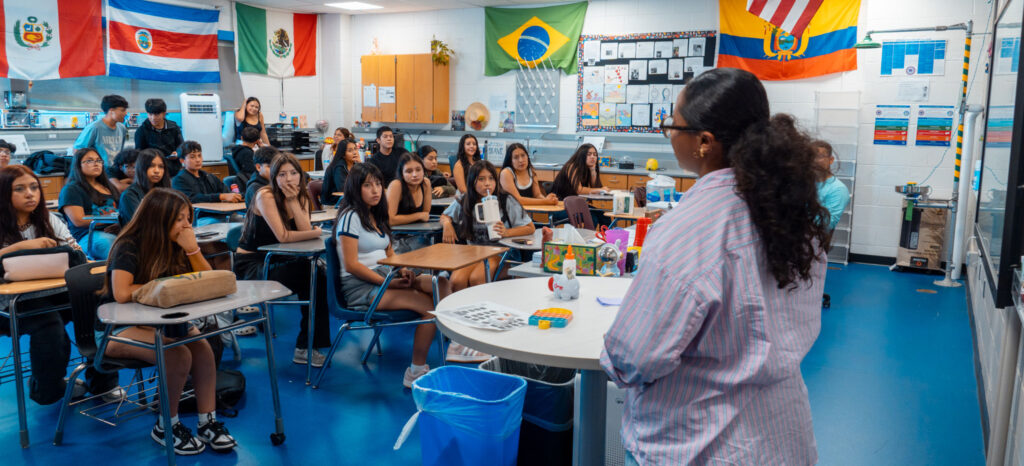 ct immigrant students 4 a dream in class